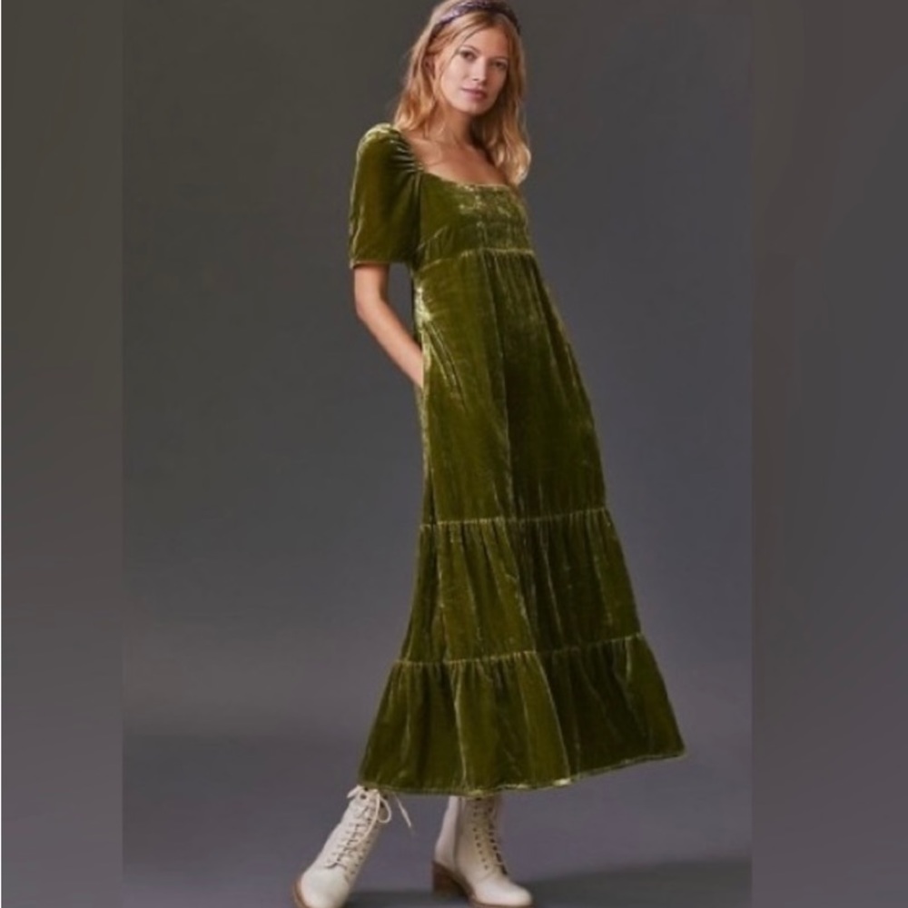 NWT Anthropologie velvet dress size 4